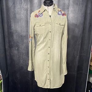 Stetson Shirt Dress - Olive green with embroidery